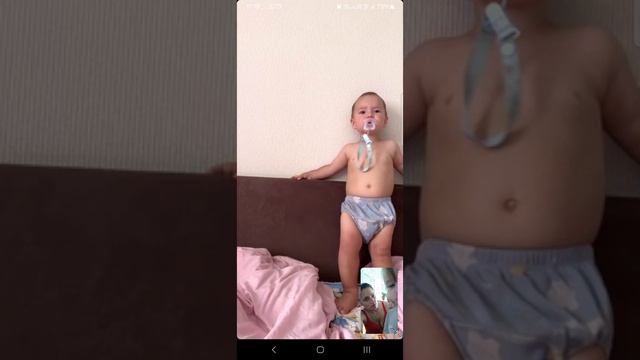 На видео связи с бабушкой Олей