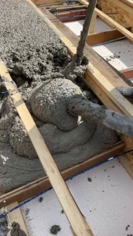 📌 Свехлëгкий, Тëплый бетон.
Заливка кровли.