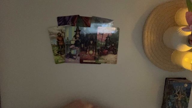 ПОЧЕМУ ОН МОЛЧИТ❓❗️ТАРО РАСКЛАД