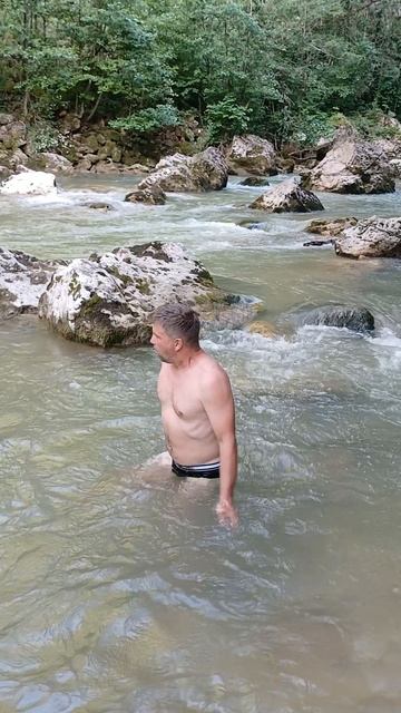 Купание в р. Курджипс.