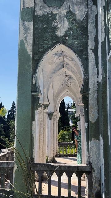 У всех эстетика, а у тебя La Da De…La Da Da 😂
#абхазия