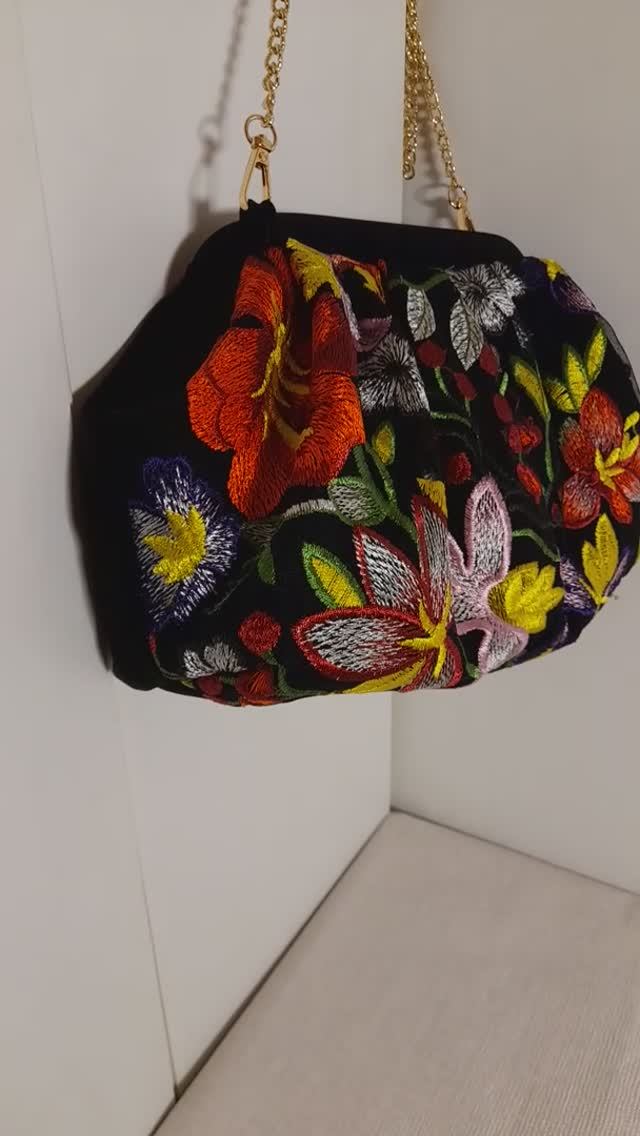 Бархатная сумочка "Пельмень"