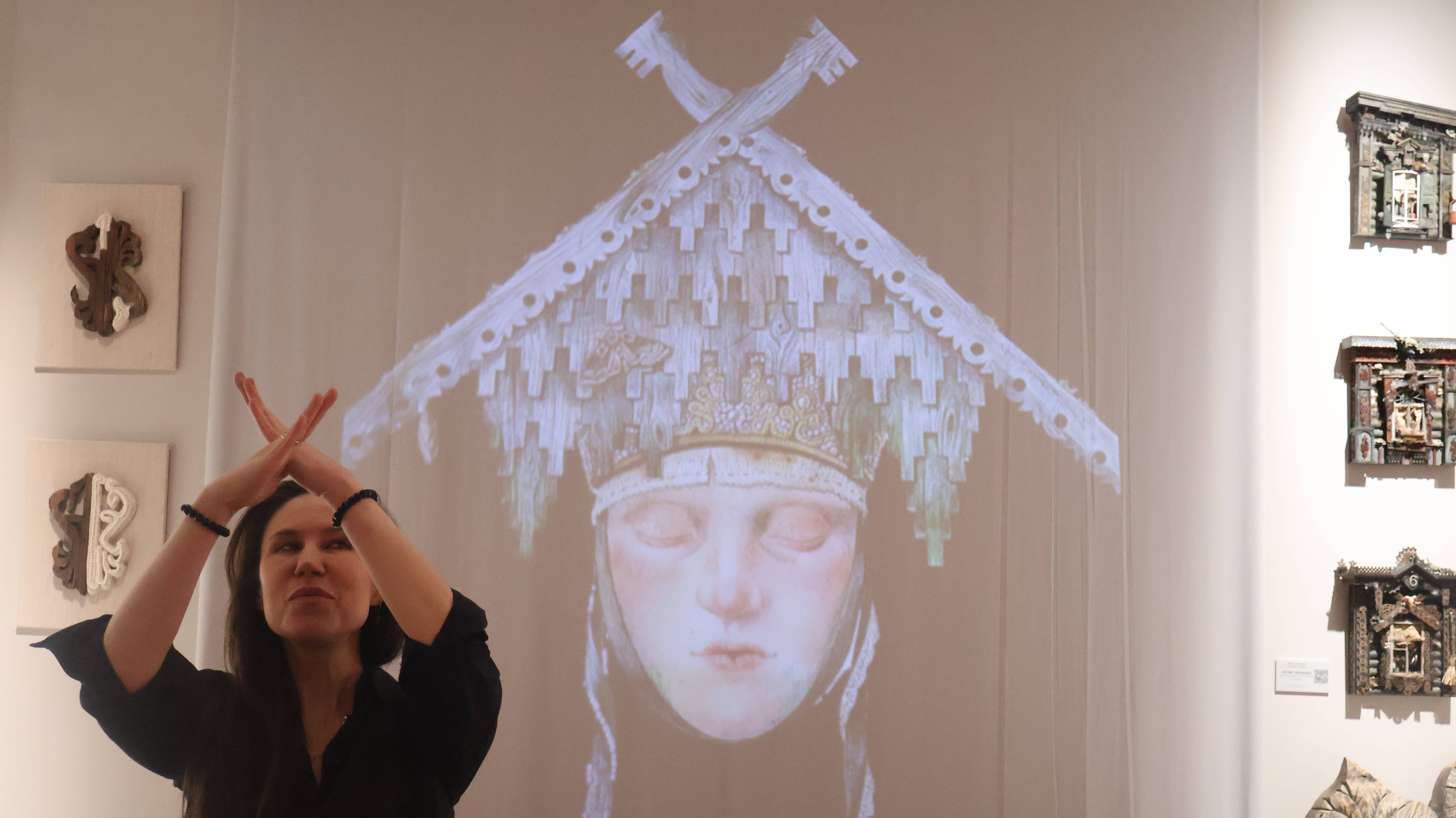 Композиция "Несмеяны". Государственный исторический музей. Выставка "Свояси"