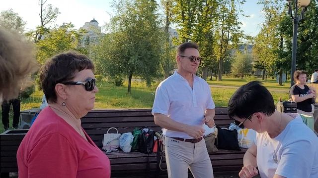 На руке три линии... 04.07.25...