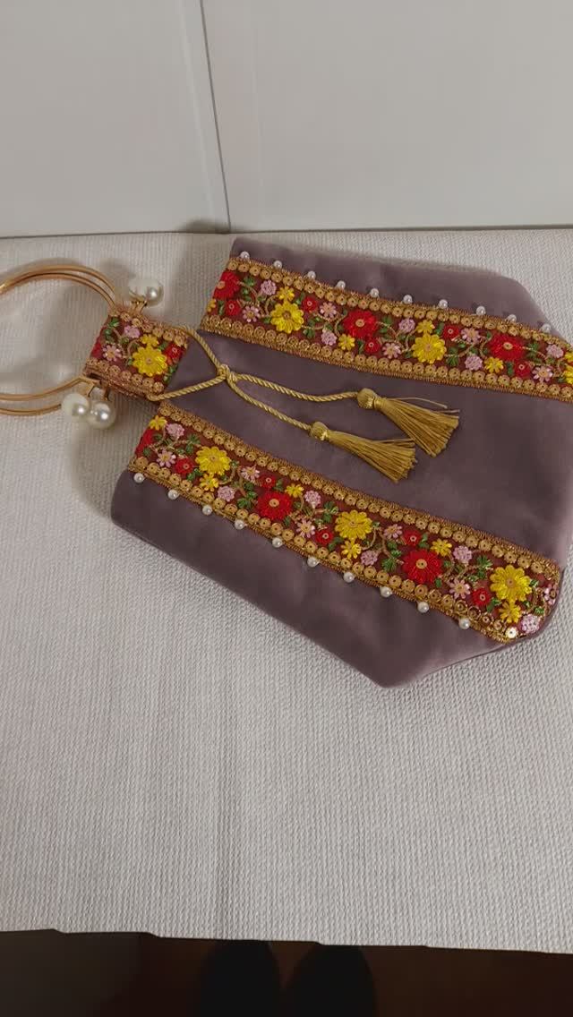 Театральная сумочка из бархата. Ручная работа