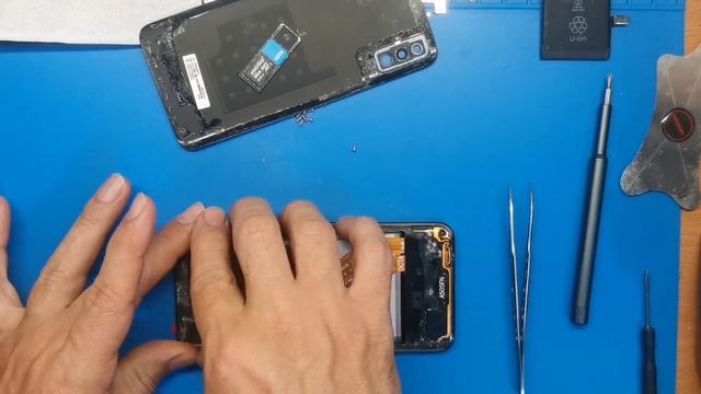 Samsung A50 разборка и замена дисплея с корпусом