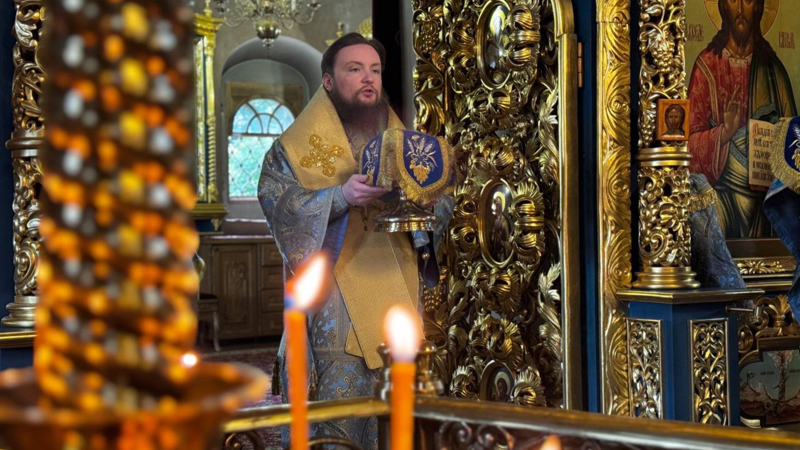 Проповедь за Божественной Литургией в неделю 4-ю по Пятидесятнице