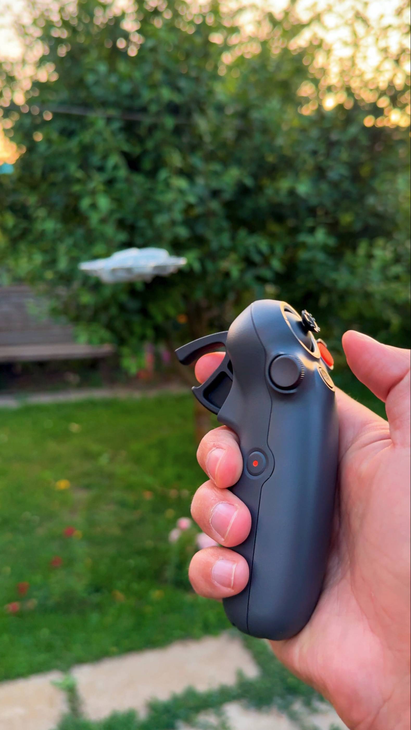 Что творит этот дрон😱 EasyAcro DJI Neo #shorts #viralvideo #drone