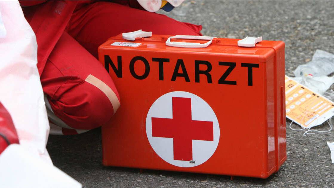 Четыре человека погибли при крушении самолета в Австрии