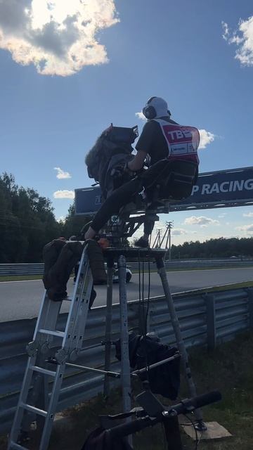 Hi lo работа оператора