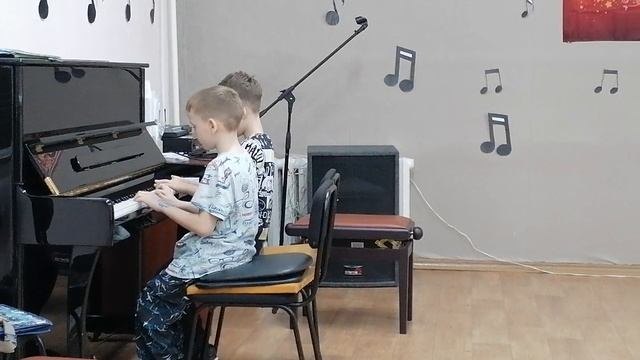 Русская народная песня "Во саду ли, в огороде"
