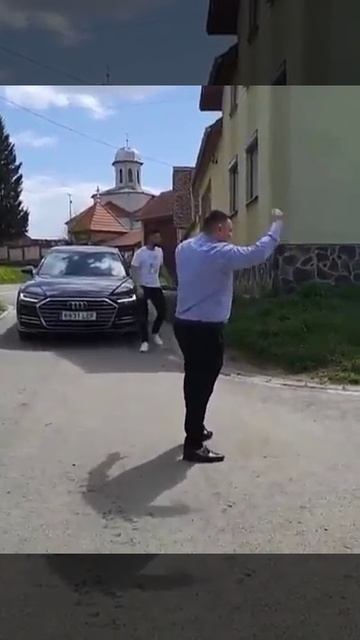 Регулировщик😂