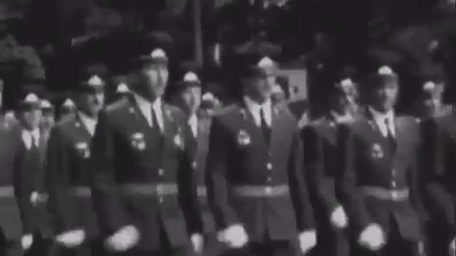 Было у всех  офицеров