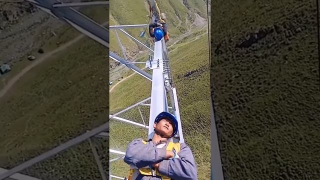 Китайские монтажники-высотники
