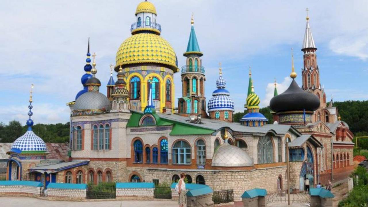 Казань! Храм всех религий! Автора видео, фото, экскурсионная  поездка на автобусе 22. 05. 2025 года.
