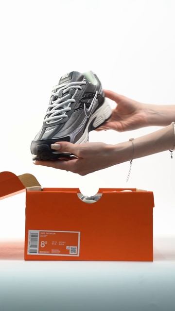 Кроссовки Nike Initiator