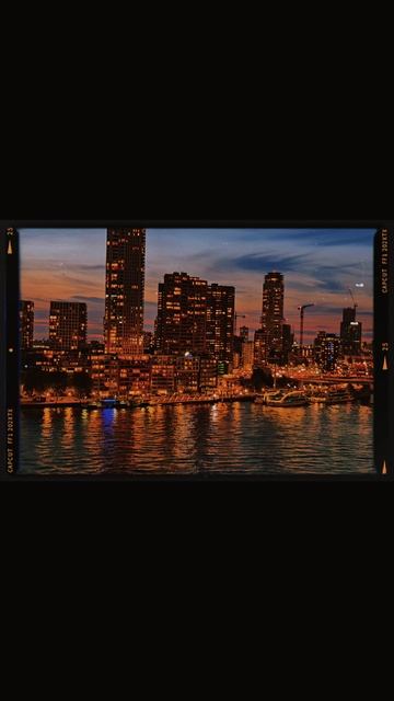 Night in Rotterdam #travel #reisen #aida #4k #fyp #holland #walking