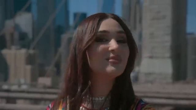 Меҳрнигор Рустам - Дилбарҷон _ Mehrnigor Rustam - Delbarjan 2025 (Official music video)(720P_HD).mp4