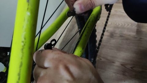 Как снять цепь