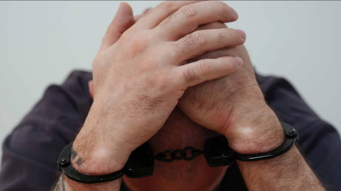 Правоохранители задержали петербуржца за призывы к терроризму в Интернете