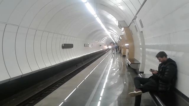 Электропоезд ЭД4М-0462
