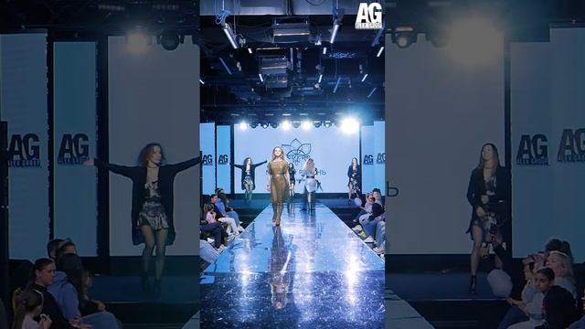 Дизайнер МОДНАЯ РЯЗАНЬ на шоу "Модный показ Звезда Галактики" от Продюсерского Центра "Алекс Групп"