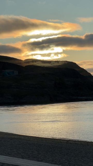 С праздником семьи! Будьте счастливы 🤗ловите сниппет на трек «Мур Муро» от ШЫП ЛИЙ и MARIYKA