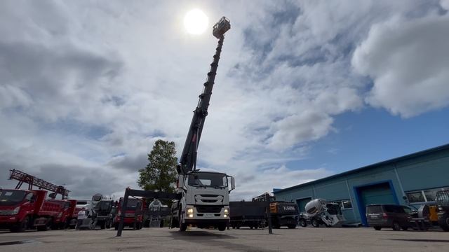Автовышка FURUNKANG на шасси ISUZU 4Х2. Высота подъёма 45м