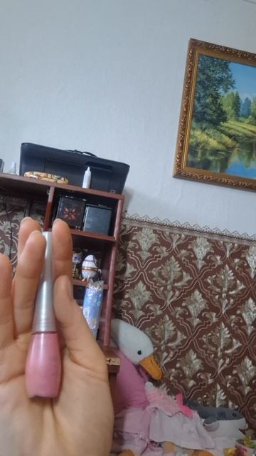 Блеск для губ из 90ых 😃