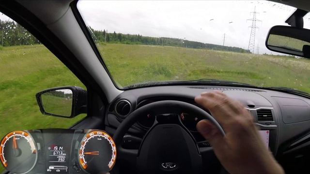 Взял Ладу Гранту Актив Кросс, проверил полем! / Lada Granta Active Cross На русском