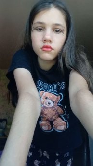 у меня нет идей сорри о бо мне, меня зовут Арина мне 7-8 снимаюсь в рутубе