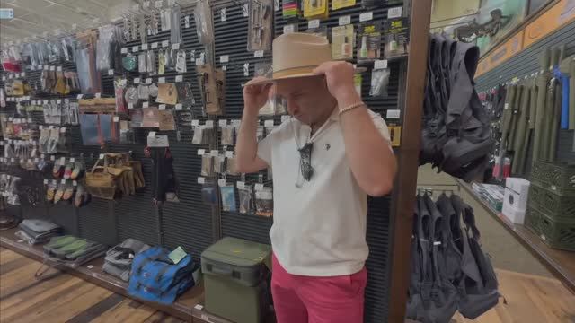 Наше приключение в Bass Pro Shops с Арка и Беком ПЕРЕВОД Арнак