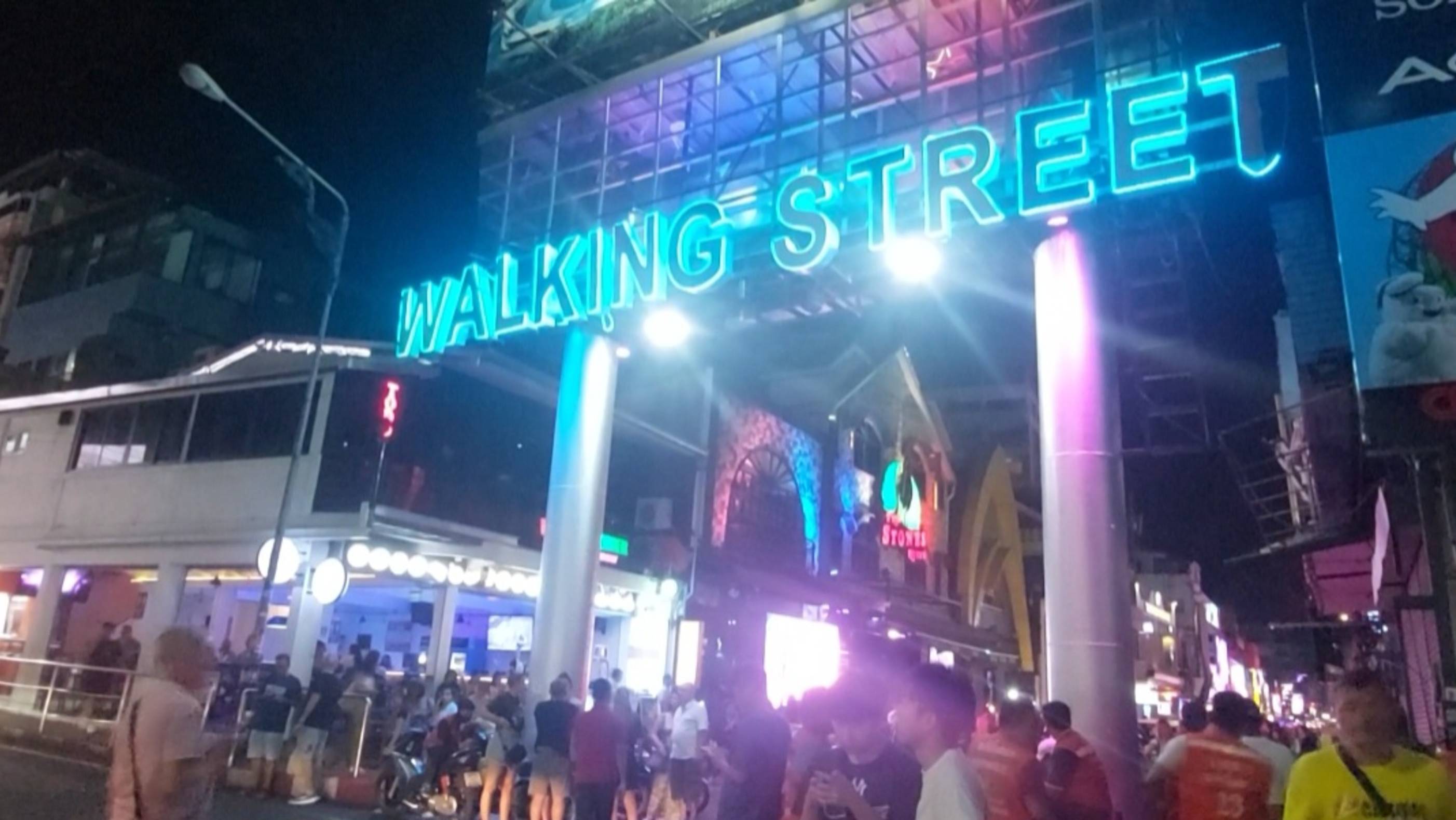 Волкинг стрит.Walking street.Улица развлечений в Паттайи
