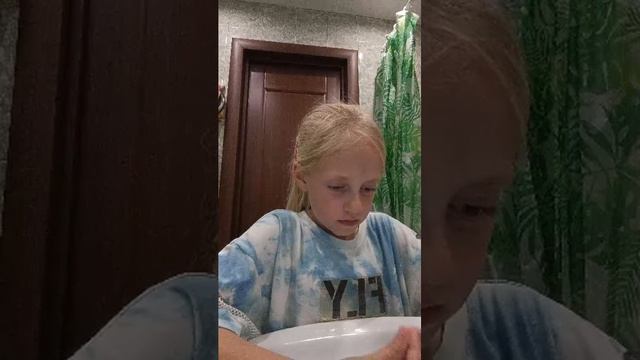 распаковка яйца