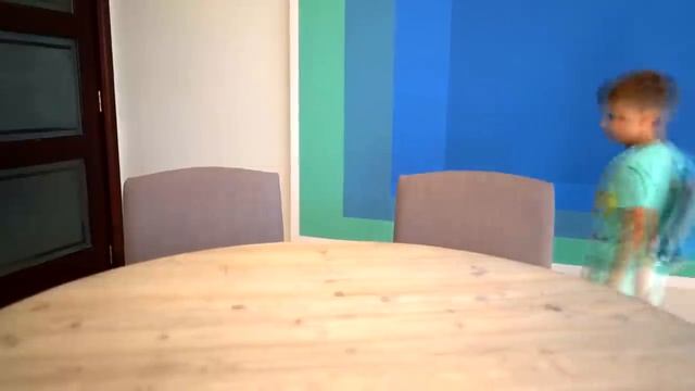 Рома и Диана Рома и Диана притворяются, что играют в кулинарные истории