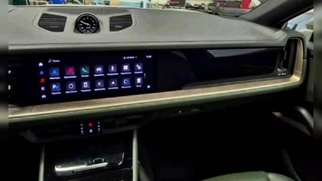 Passenger display PORSCHE CAYENNE E3 FL Restyling. PORSCHE-UPGRADE.RU