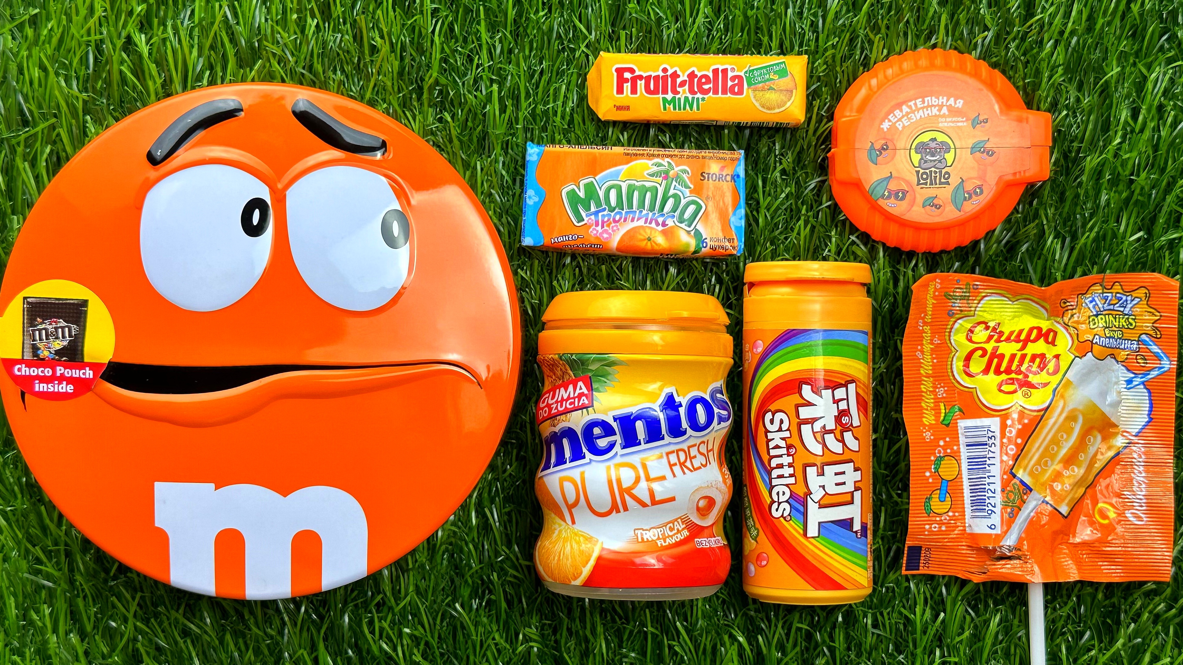 Звуки и шуршание конфет M&M'S