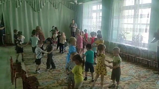 Парные танцы в детском саду! Концерт Балалайка -символ РУССКОЙ культуры!