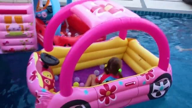 Miss Katy • Мисс Кейт - Истории о игрушечных машинках Макса и Кэти