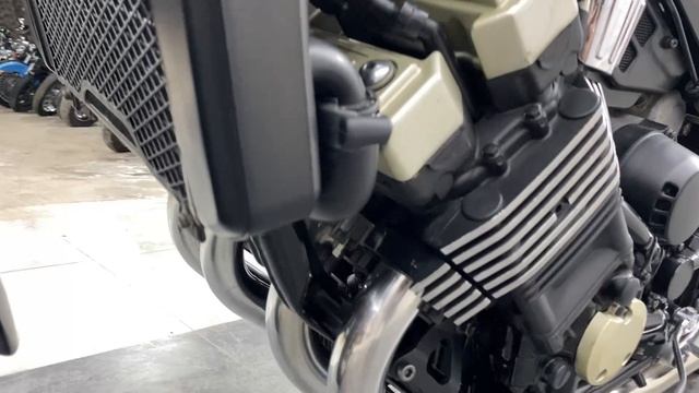 Yamaha FZX750 047817