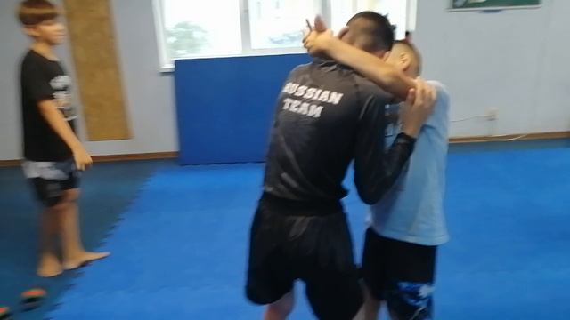 Кэмпо NoGi 🤼 удушение в стойке с переводом в партер.