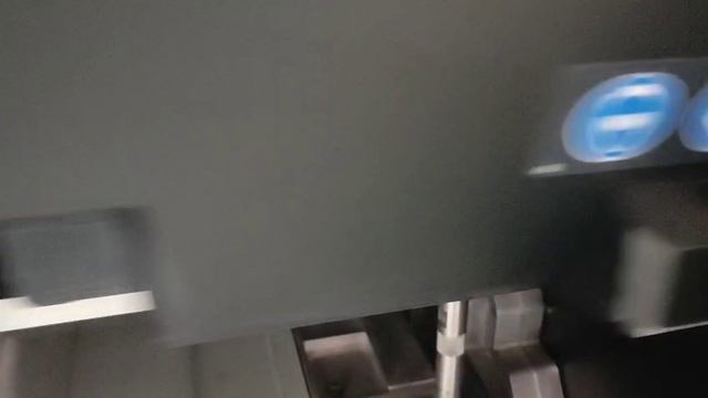 УФ печать логотипа на флешках. Нанесение логотипа на флешку уф печать белый, цмик, лак.