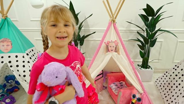 Диана и Рома Диана Рома и Оливер учат создавать 3D-фигуры с помощью волшебных шкафчиков