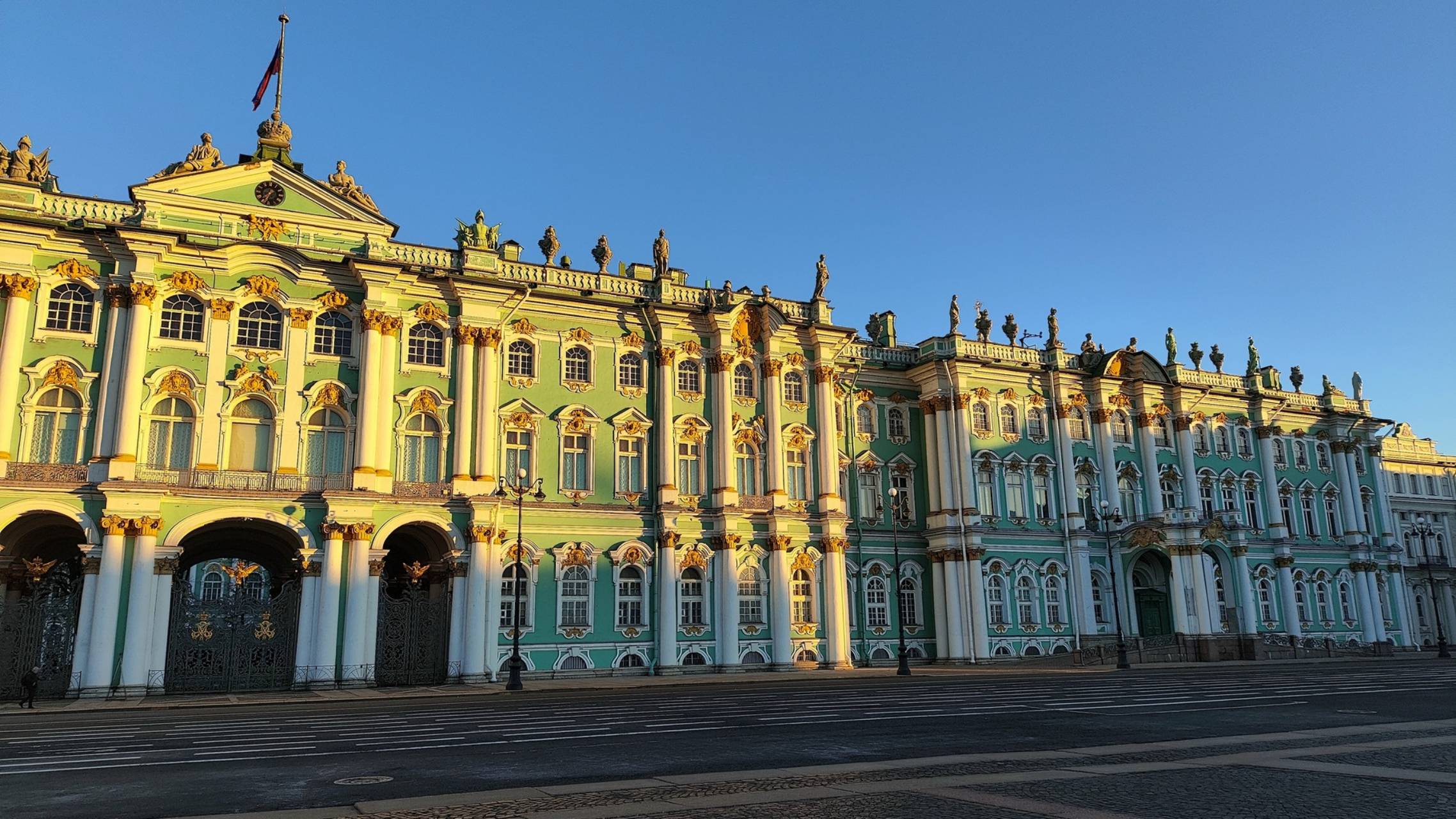 Маленькие истории Эрмитажа: Штурм Зимнего