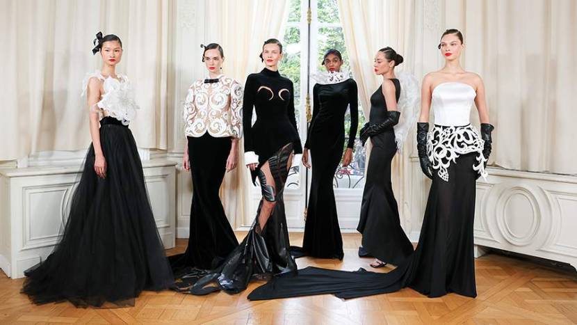 На Неделе высокой моды в Париже свою коллекцию представила Юлия Янина