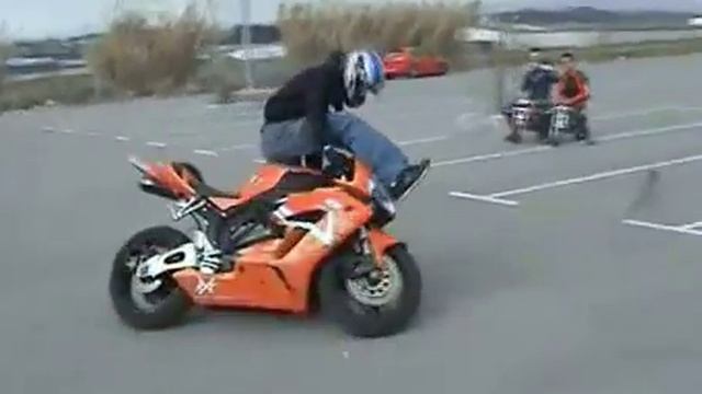 Развлекательное видео #мото #скорость #стиль #спорт