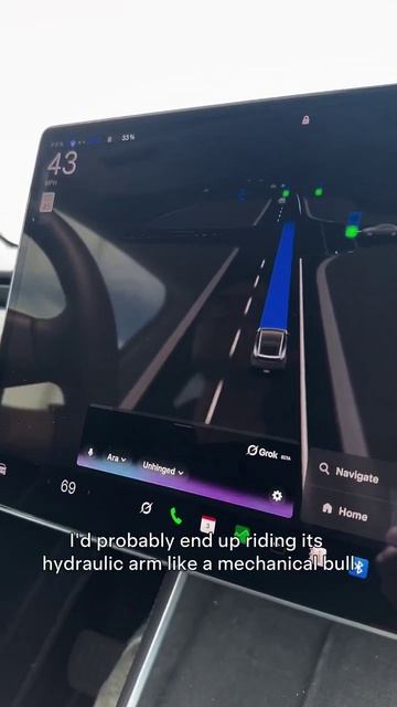 Tesla добавила во все свои автомобили искусственный интеллект Grok —  умный чат-бот, который сможет