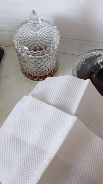 с крышечкой удобнее, чем без