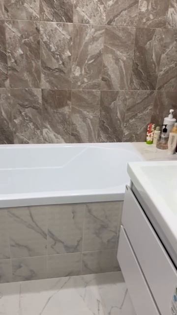 Александр, собственник.