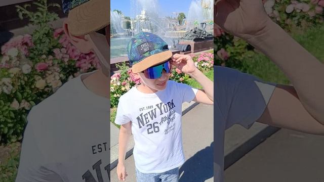 Я в Москве на ВДНХ и Красной площади